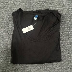 Womens Old Navy Luxe Tshirt - long sleeve NWT